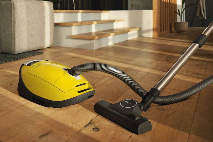 Miele Complete C3 Flex Vacuum Cleaner