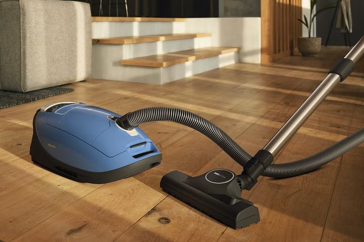 Miele Complete C3 Allergy Vacuum Cleaner